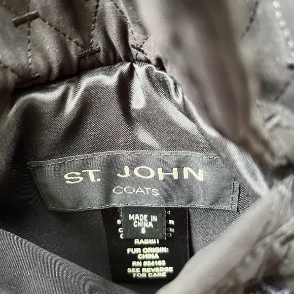 EUC Black Reversible Rabbit Fur Collared Vest Small - Picture 3 of 8